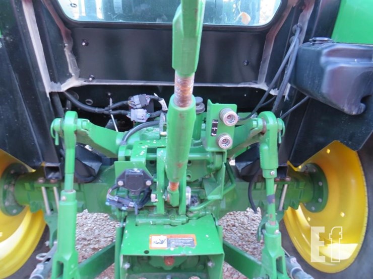 john-deere-5055e-image-6