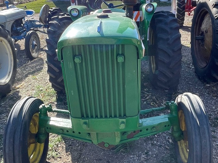 john-deere-2010-image-2
