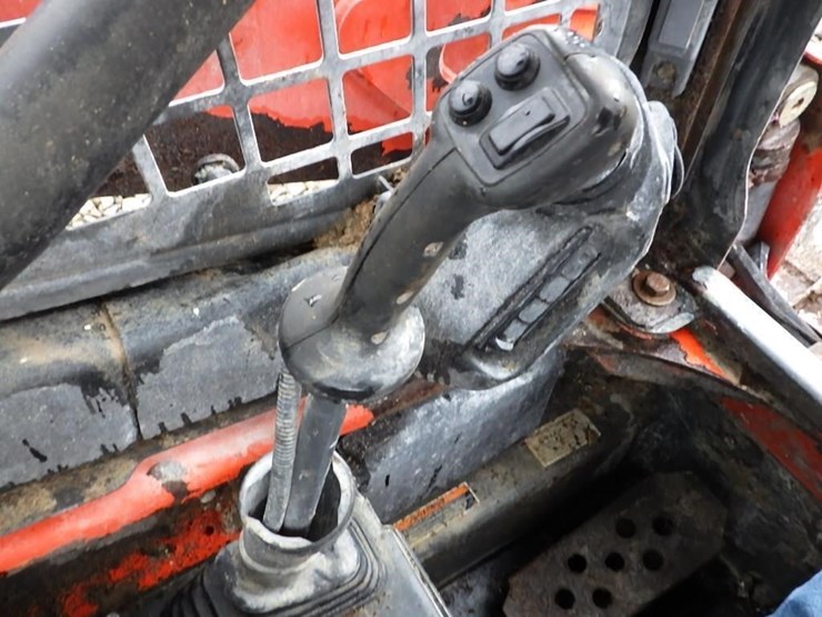 kubota-ssv65-image-20