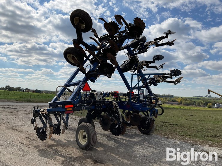 2013-blu-jet-landrunner-image-7