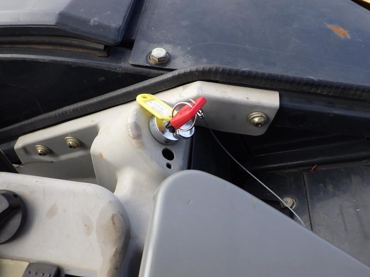 2019-deere-35g-image-25