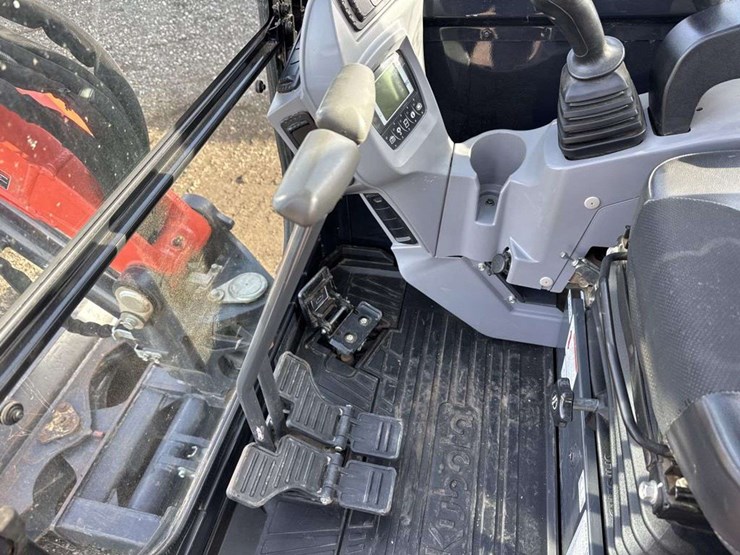 kubota-u35-4-image-19