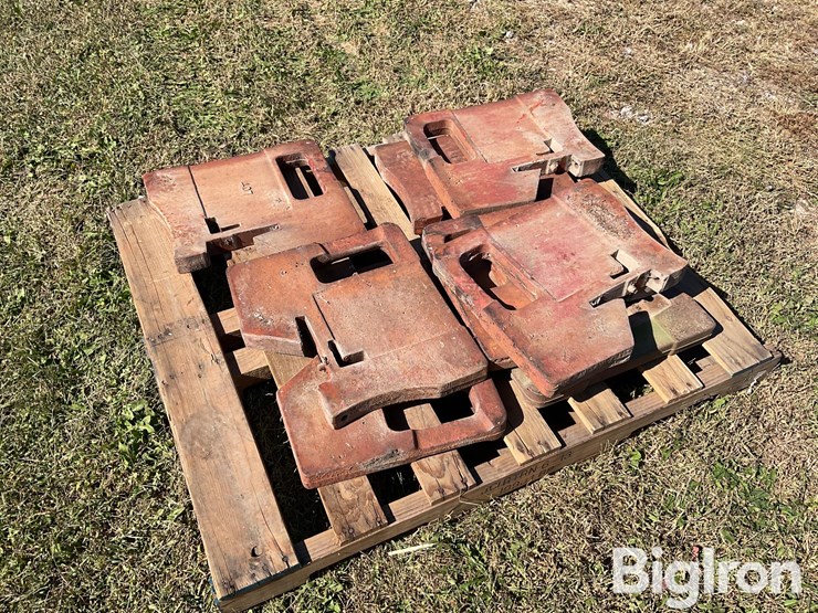 international-suitcase-weights-image-3