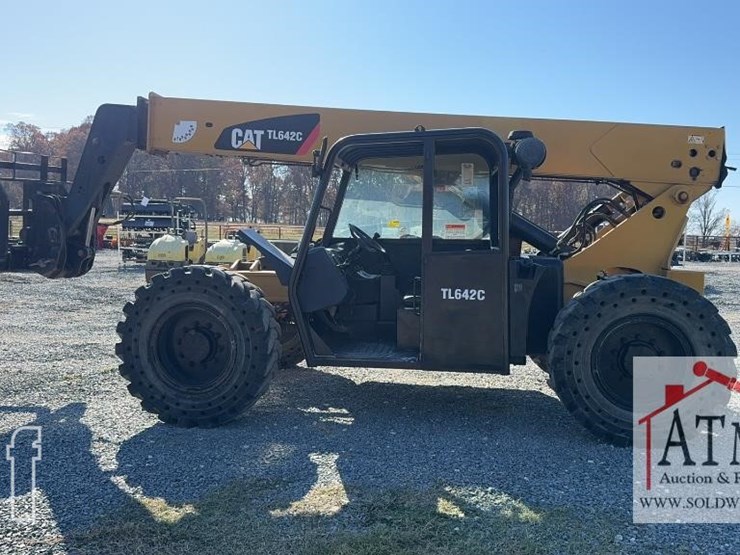 caterpillar-tl642c-image-8