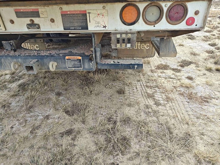 2019-ford-f550-image-18