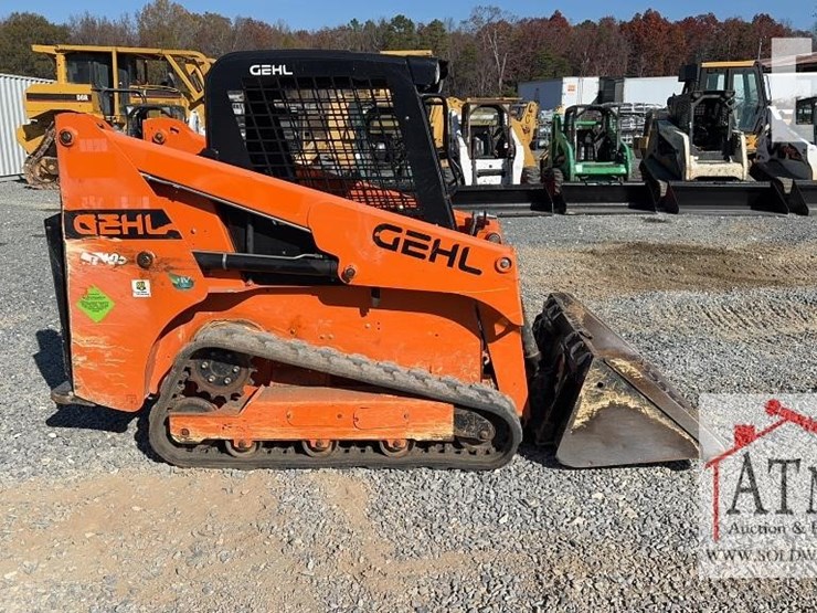 gehl-rt105-image-2