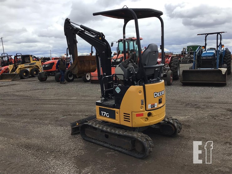 2016-deere-17g-image-5