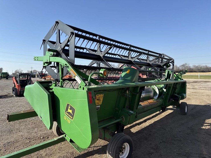 john-deere-918-image-3