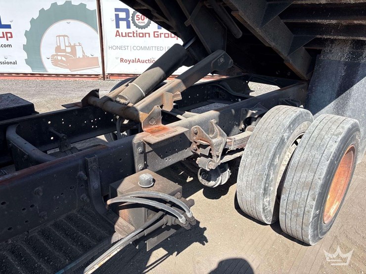 2007-international-durastar-4200-image-9