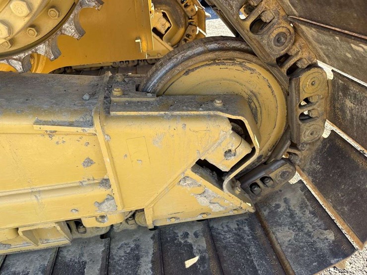 caterpillar-d6n-lgp-image-20