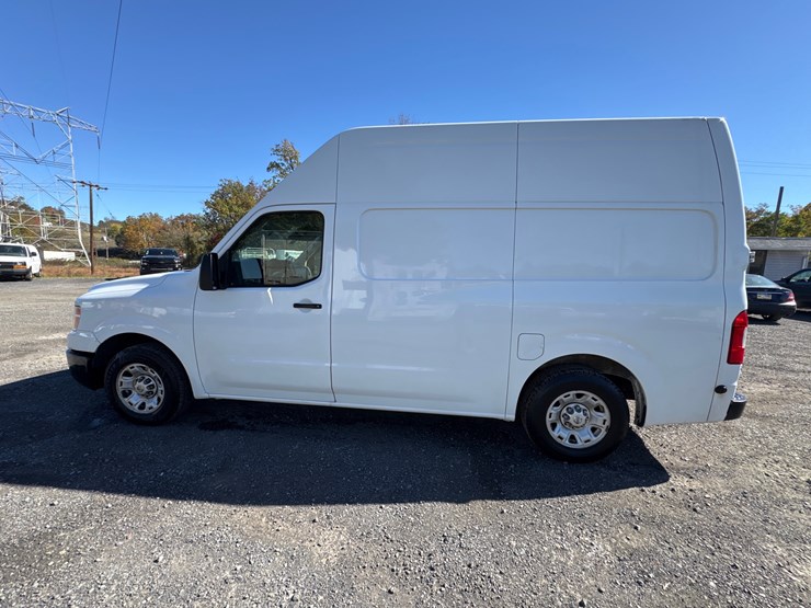 2018-nissan-nv2500-image-7