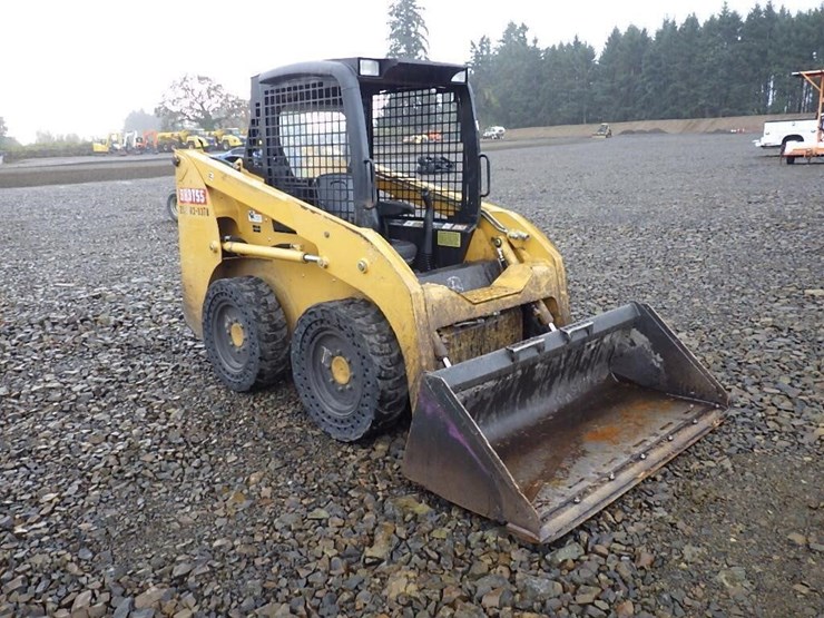 2011-deere-315-image-3