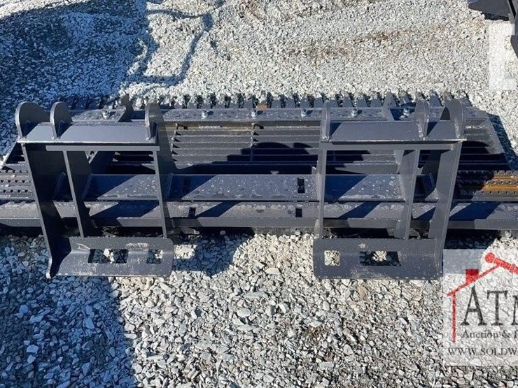 wolverine-ll-12-78w-image-2