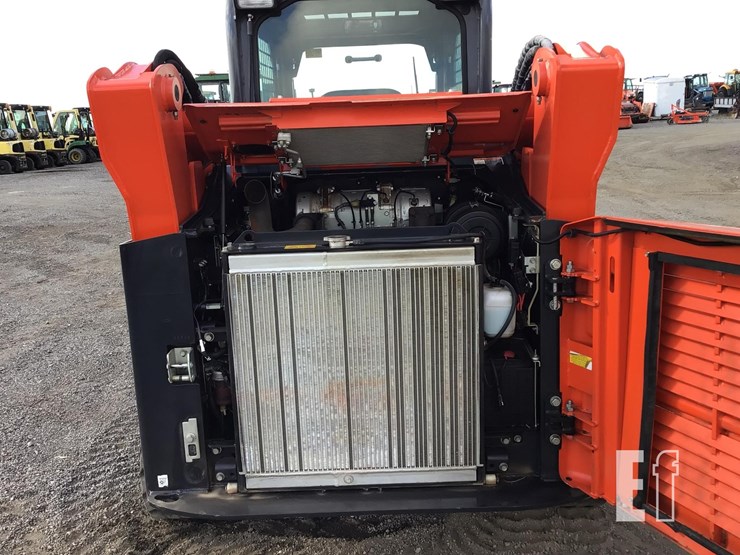 2016-kubota-svl75-2-image-20