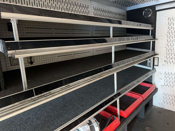 2008-freightliner-mt45-image-25