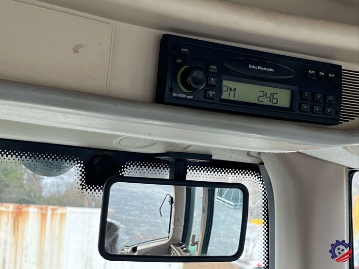 john-deere-6420-image-73