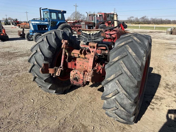 international-300-image-3