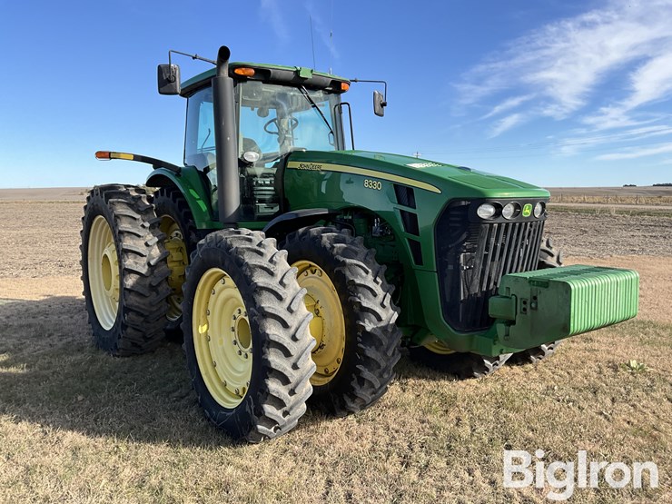 2007-john-deere-8330-image-3