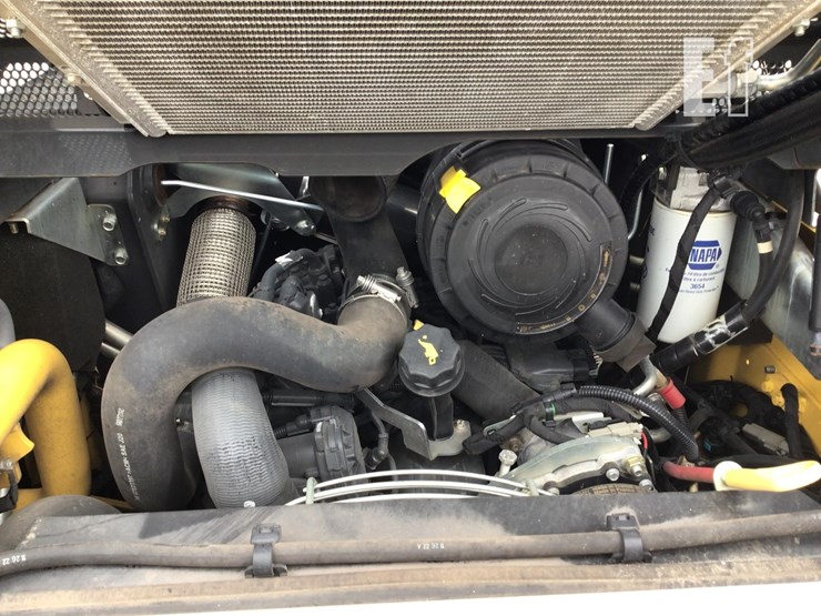 2023-new-holland-c337-image-20