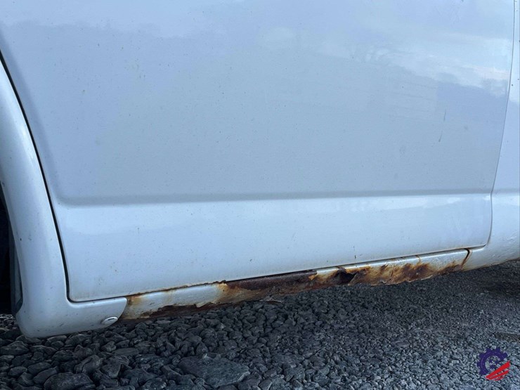 2012-chevrolet-express-van-image-19