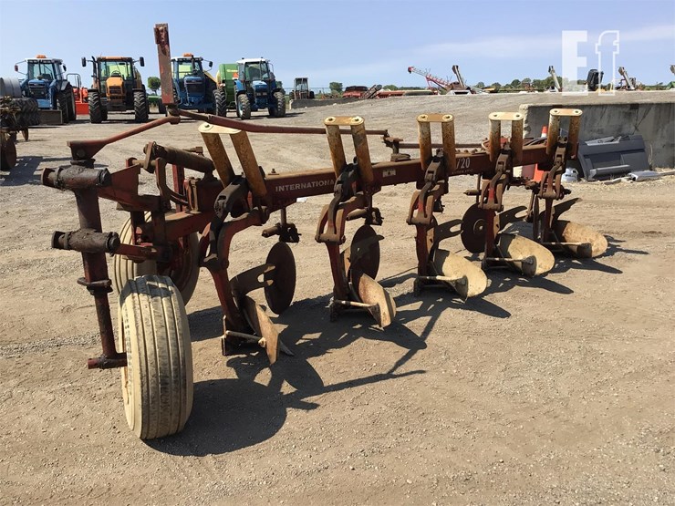 international-720-image-6