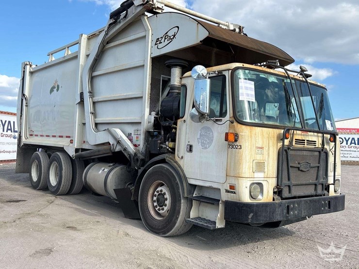 2017-autocar-xpeditor-image-2