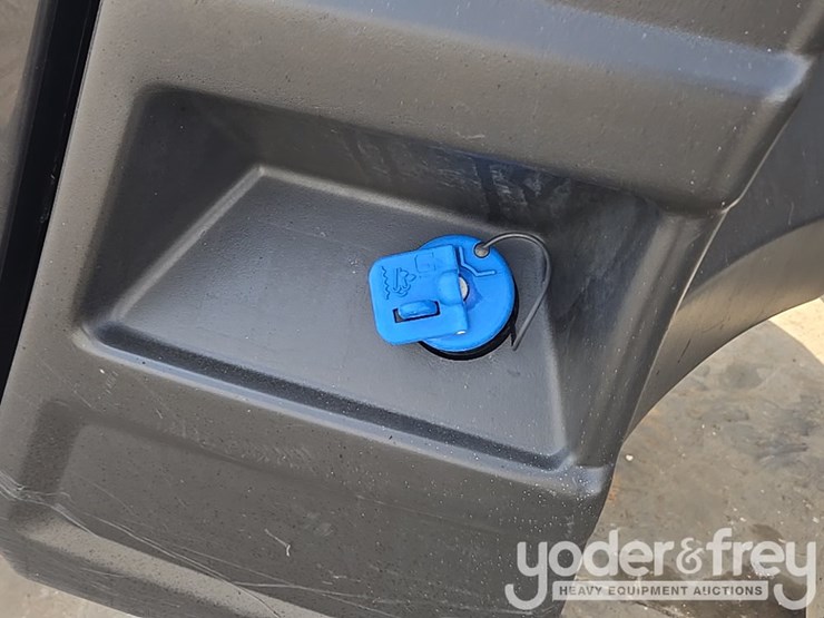 2019-caterpillar-tl1255d-image-87