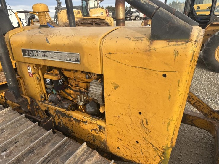 deere-450-image-13