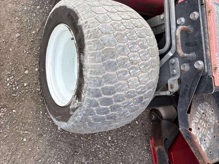 toro-groundsmaster-3500d-image-13