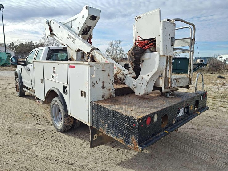 2017-ford-f550-image-7