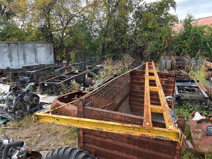 #112-•-approx-14’-jib-arm-image-1