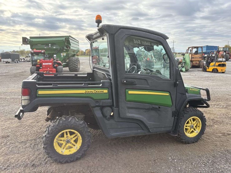 john-deere-gator-image-6