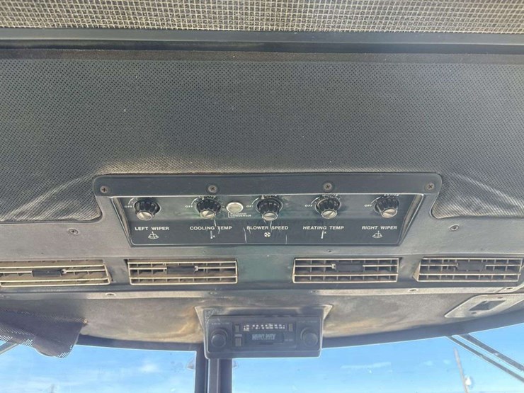 john-deere-4430-image-22