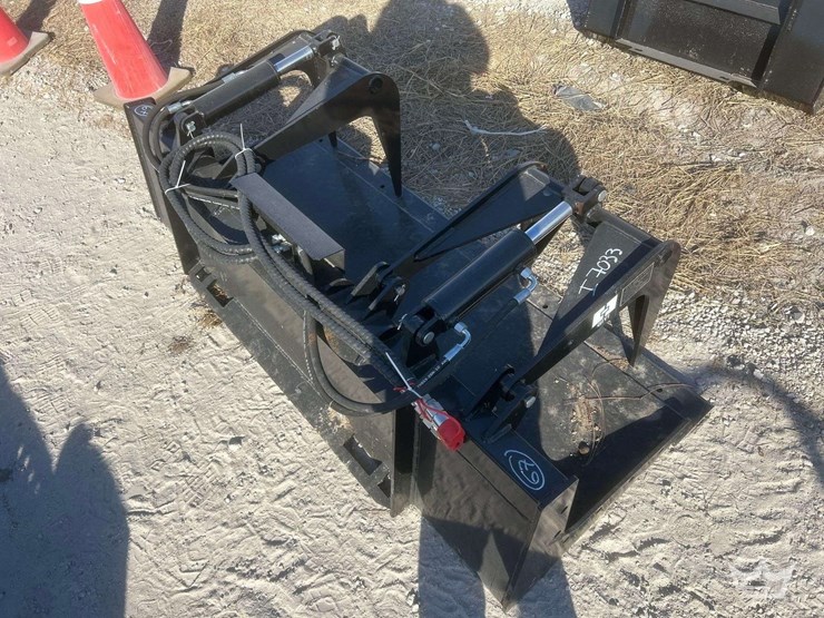 2025-giyi-gy-pg72c-72in-dual-cylinder-grapple-bucket-skid-steer-attachment-image-4