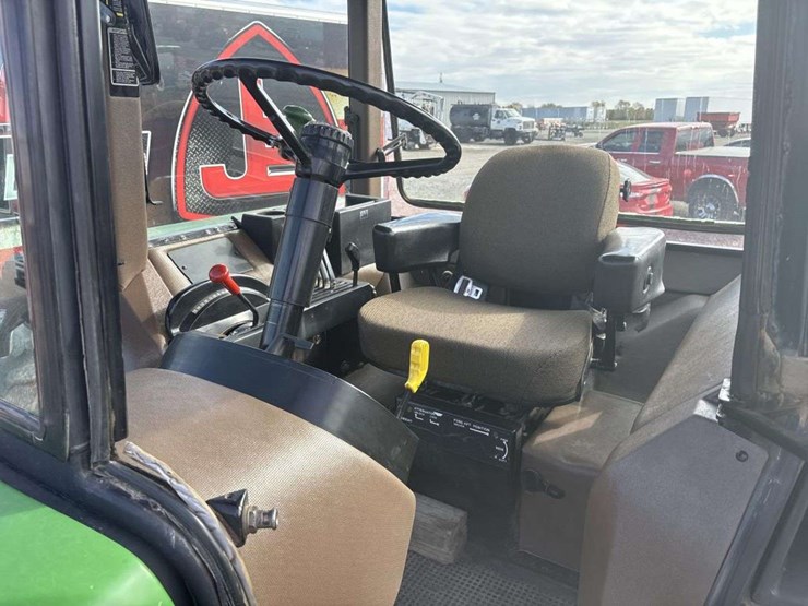 john-deere-4650-image-19