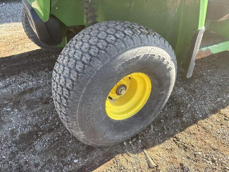 john-deere-gator-image-8