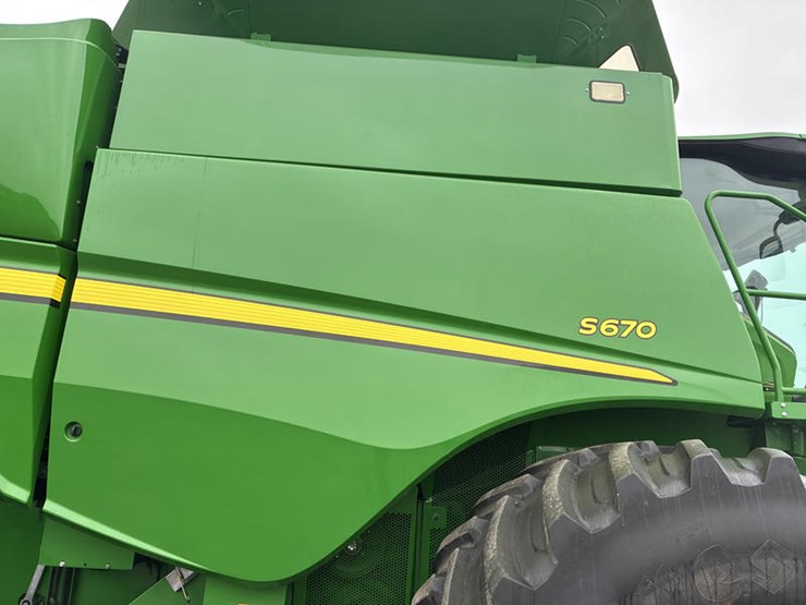 2013-john-deere-s670-image-15
