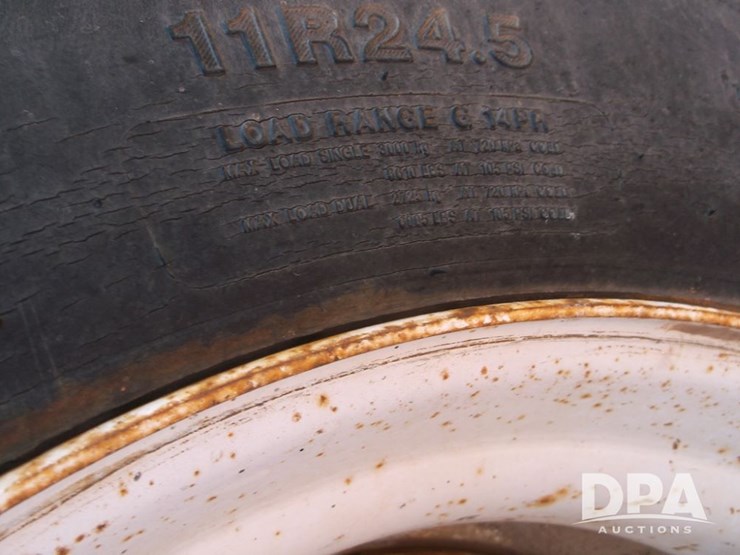 1970-lufkin-flatbed-image-8