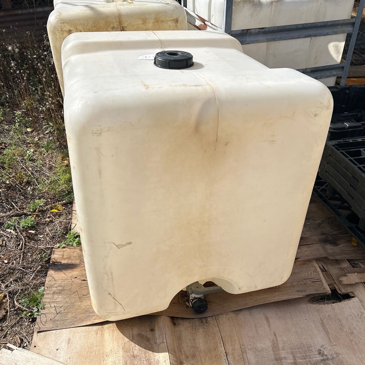 #130 • 250-Gallon Plastic Tank