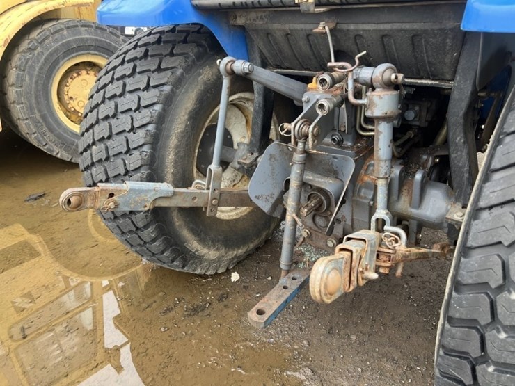 2001-new-holland-tc40d-image-19