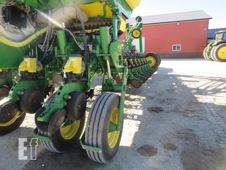2012-john-deere-1770nt-image-16