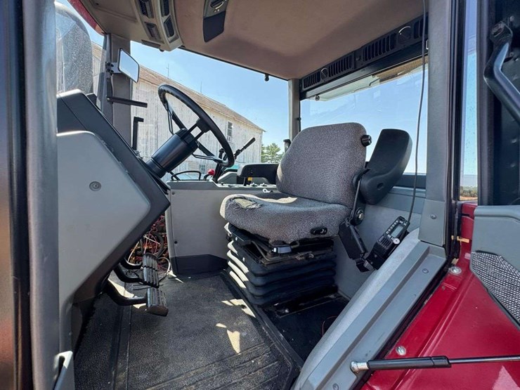 1995-case-ih-7220-image-18