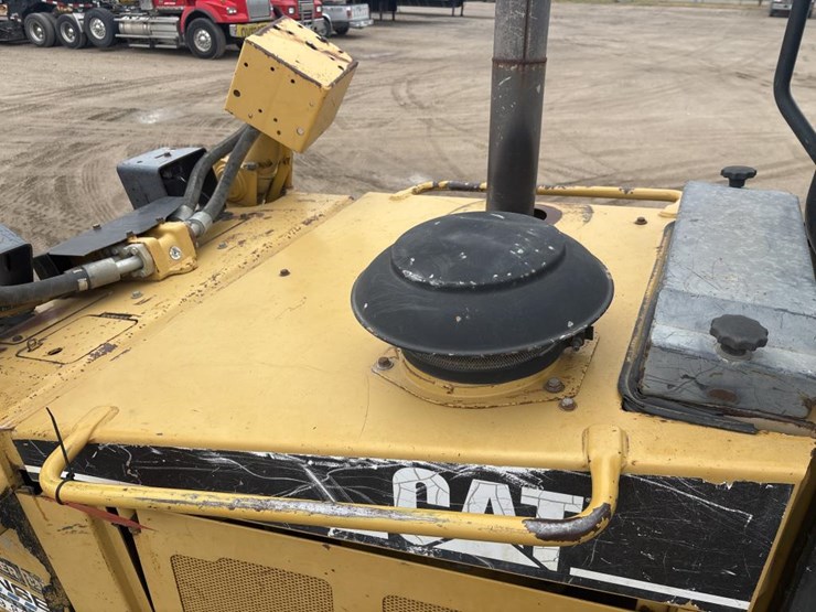2001-caterpillar-d6r-lgp-image-29