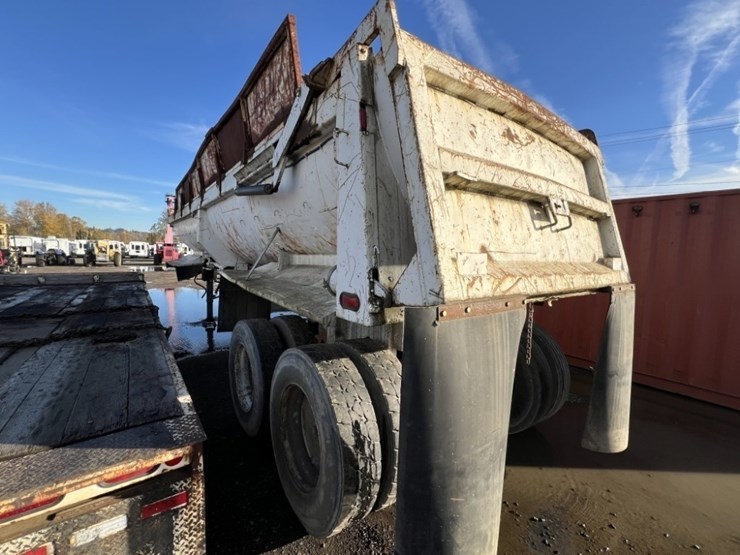 1989-fruehauf-end-dump-trailer-image-5