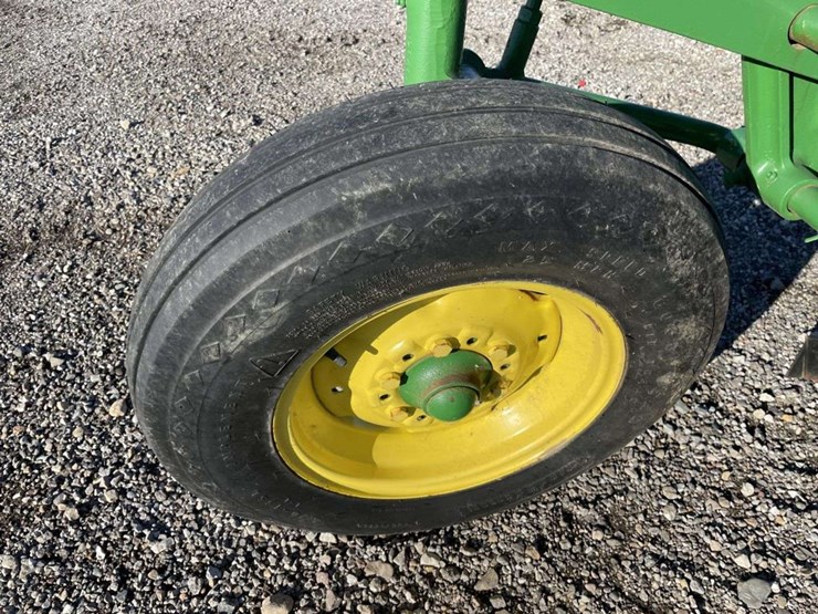 john-deere-f145-image-4