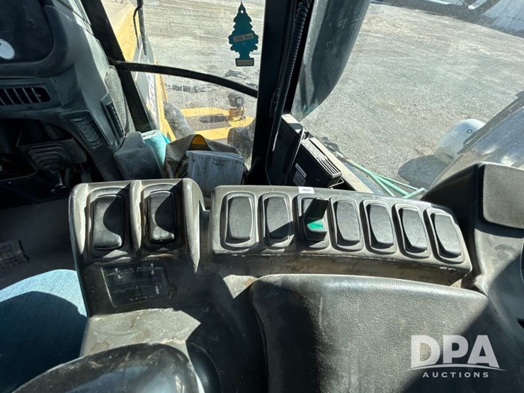 2012-terra-gator-8400b-dry-floater-(ls0482)-image-61