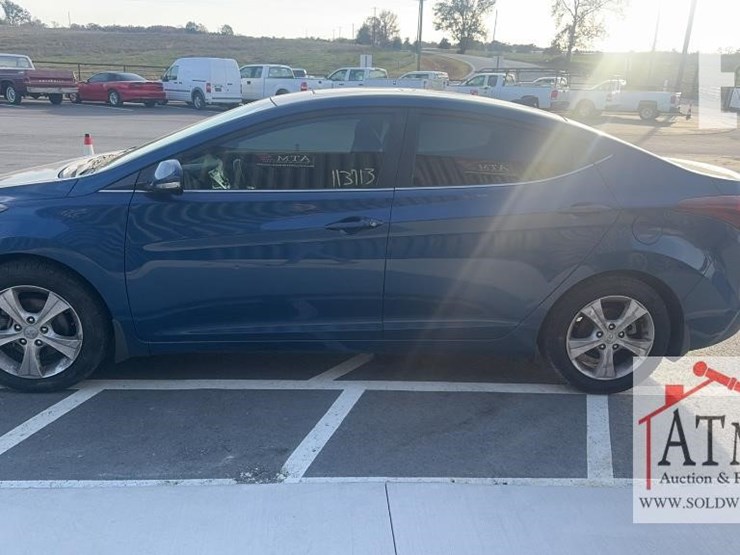 2010-hyundai-elantra-image-6