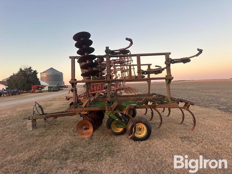 john-deere-712-image-8