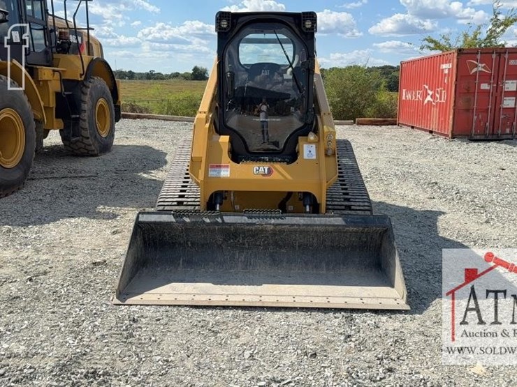 2023-caterpillar-289d3-image-8