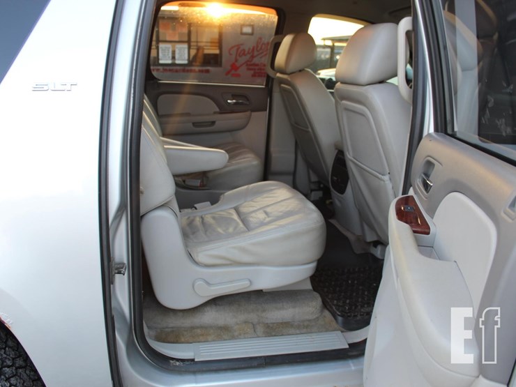 2010-gmc-yukon-image-6